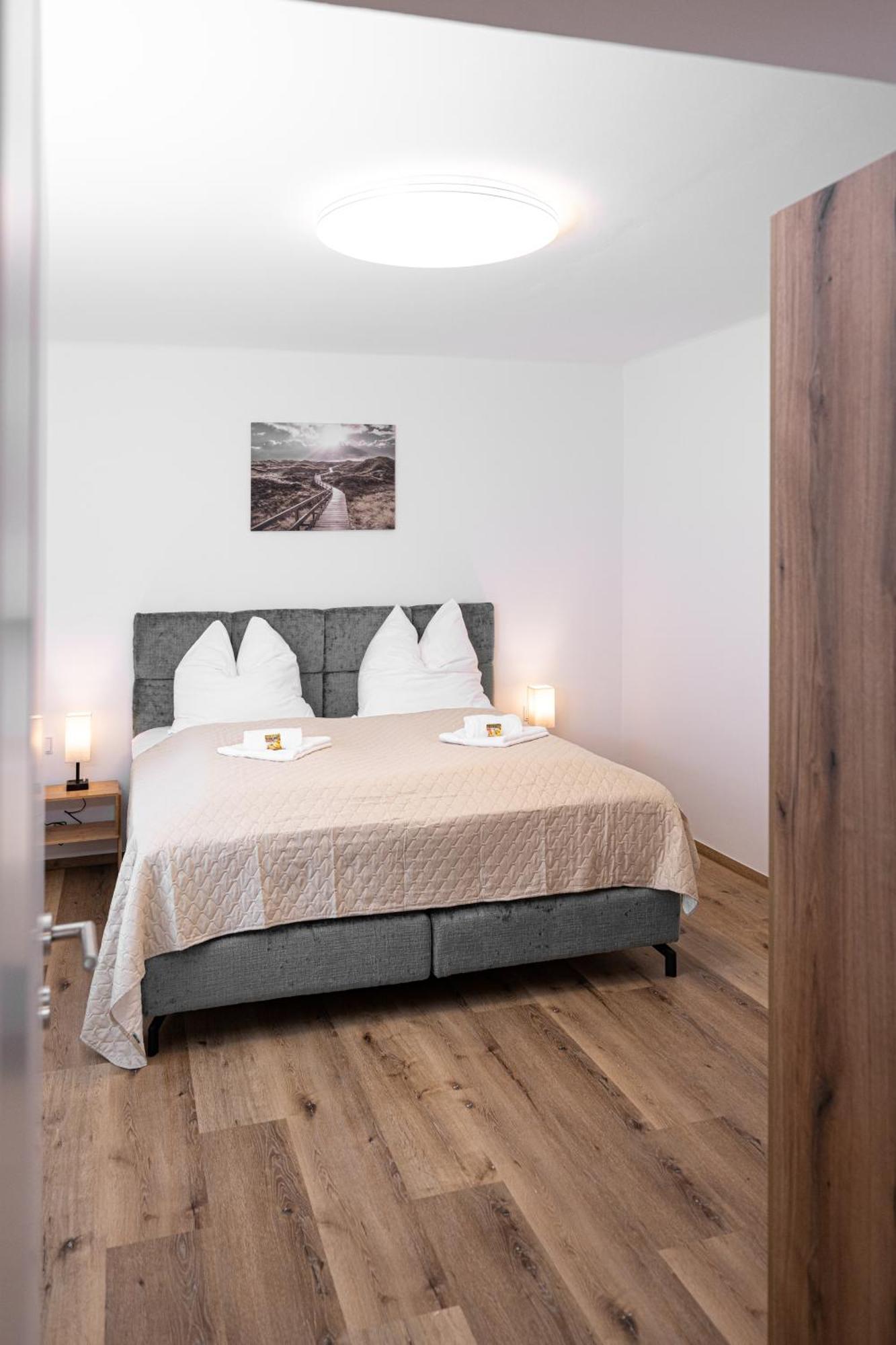 Luxury Sedda Bed, Nespresso, Netflix Apartment ลินซ์ ภายนอก รูปภาพ