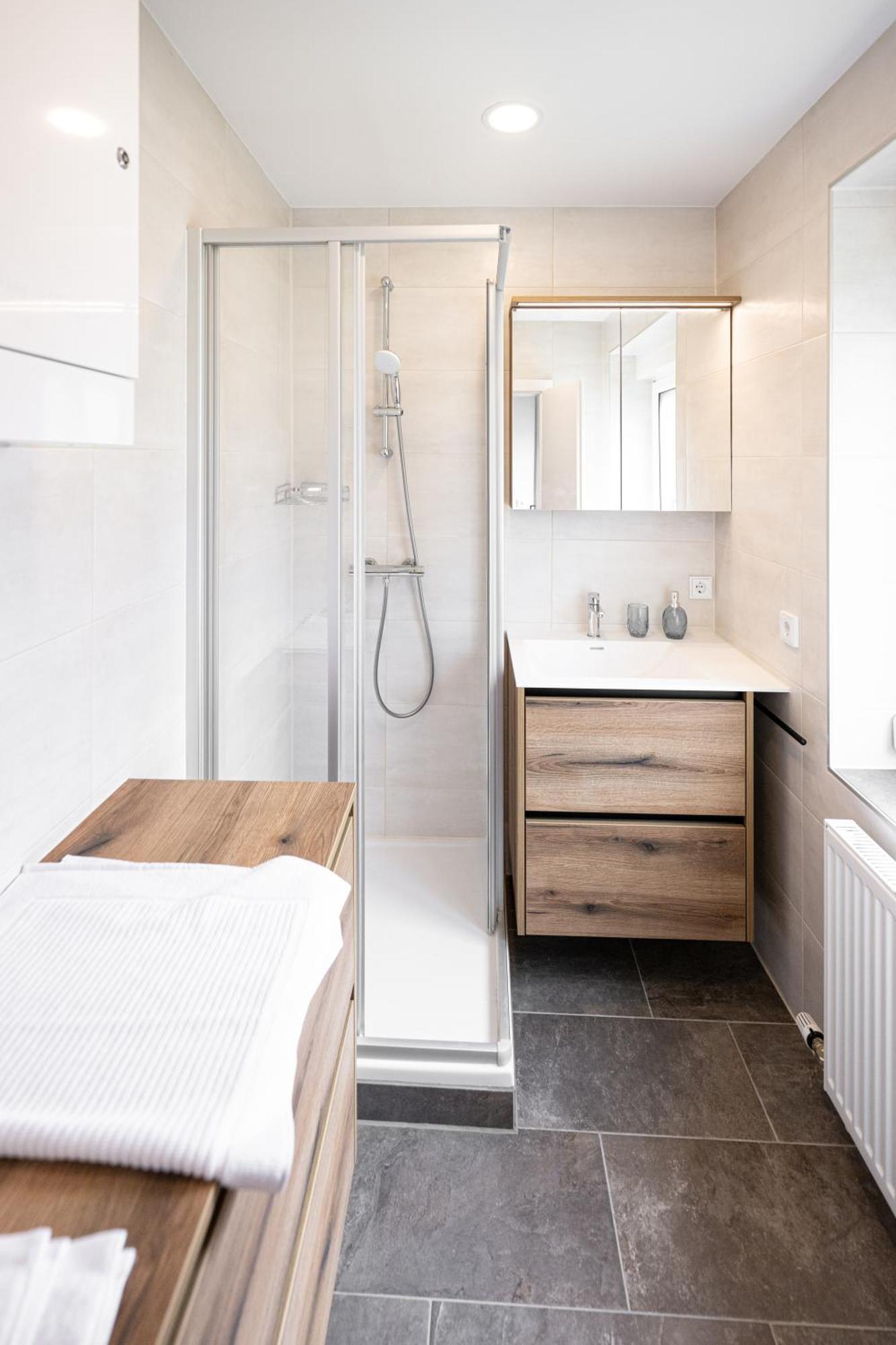 Luxury Sedda Bed, Nespresso, Netflix Apartment ลินซ์ ภายนอก รูปภาพ